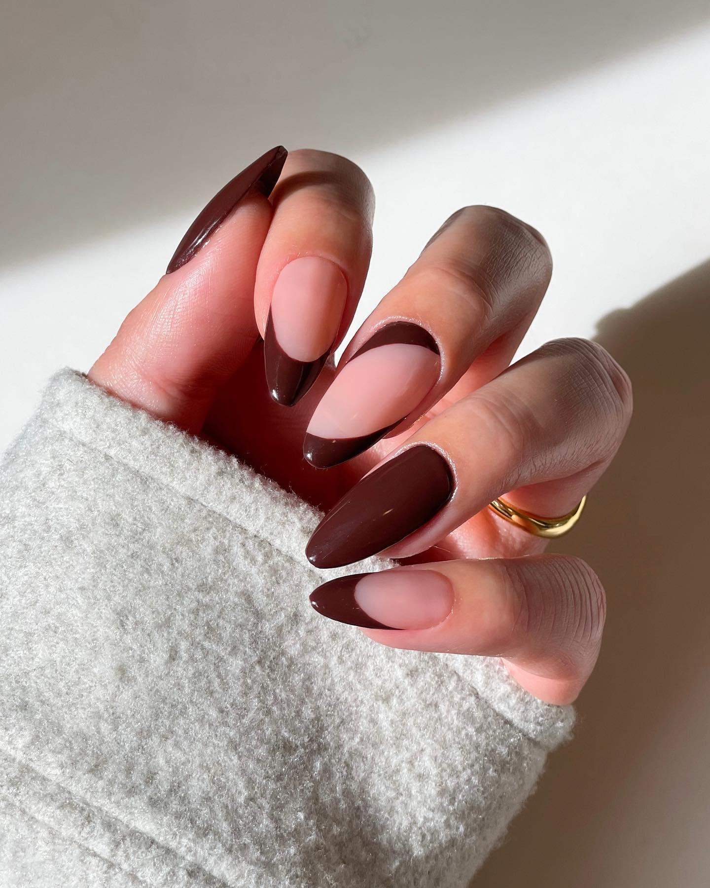 ideias unhas marrom escuro para arrasar
