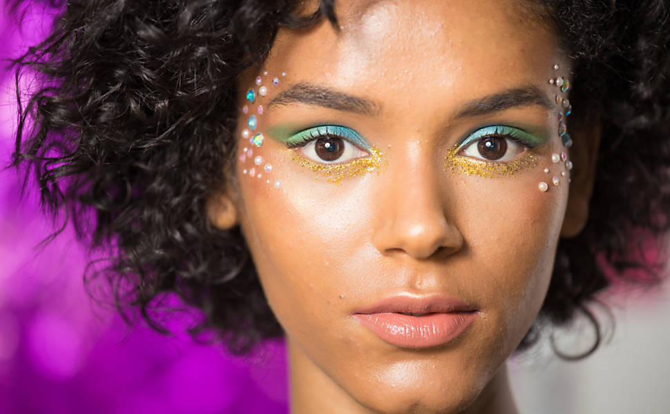 quanto custa maquiagem carnaval sereia unicórnio