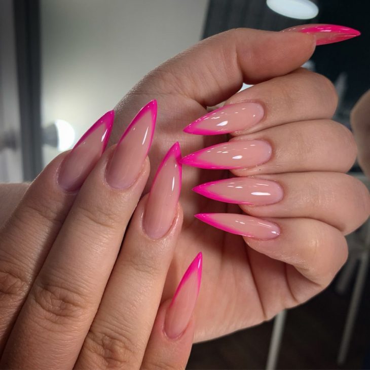 unhas pink neon vs rosa suave qual escolher 2026