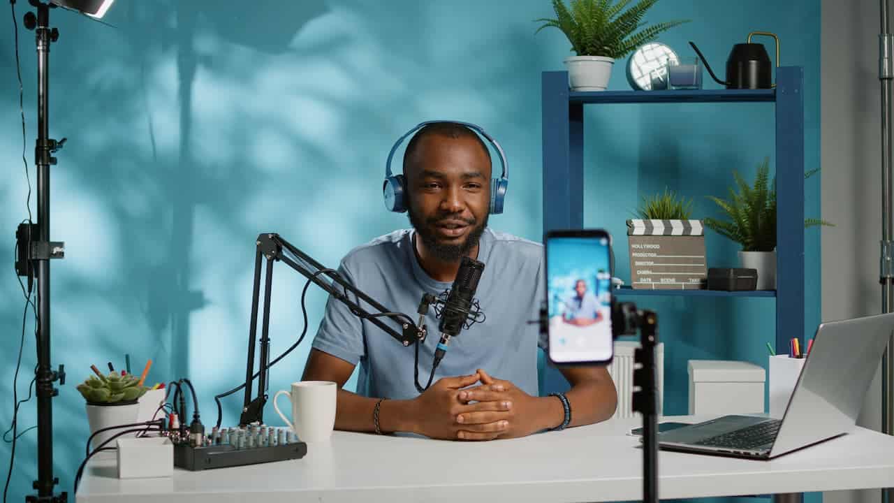 impacto financeiro de deixar de seguir influenciadores tiktok