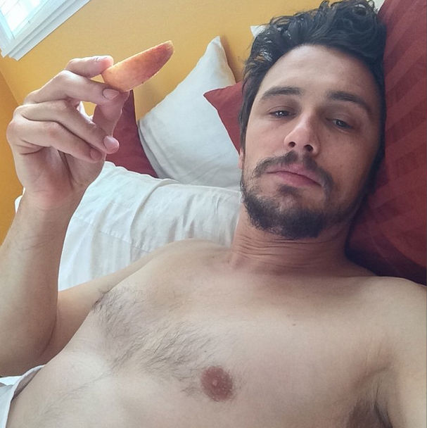 Como acompanhar a carreira de James Franco sem Instagram oficial