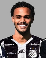 jogador de futebol com a letra c