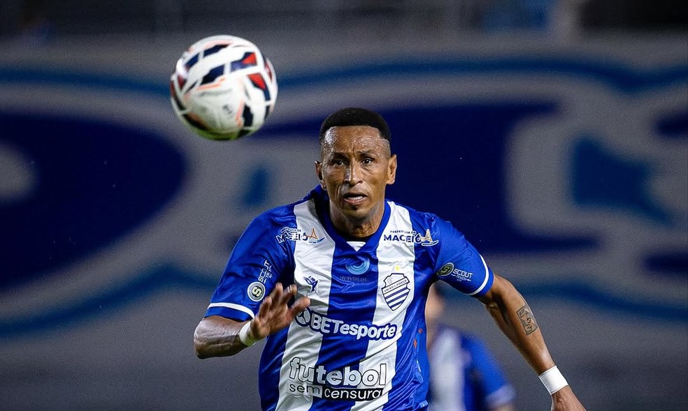 melhores jogadores de futebol com a letra c