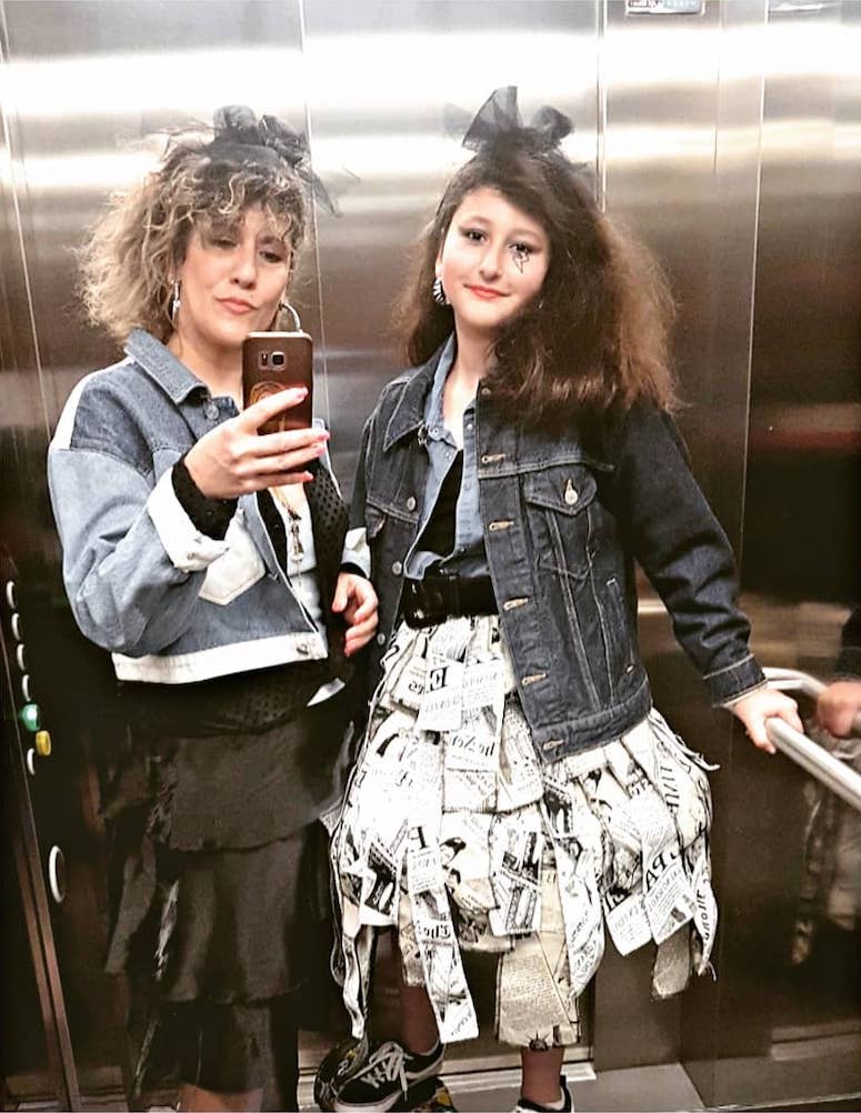 look anos 80 feminino versus anos 90 qual escolher