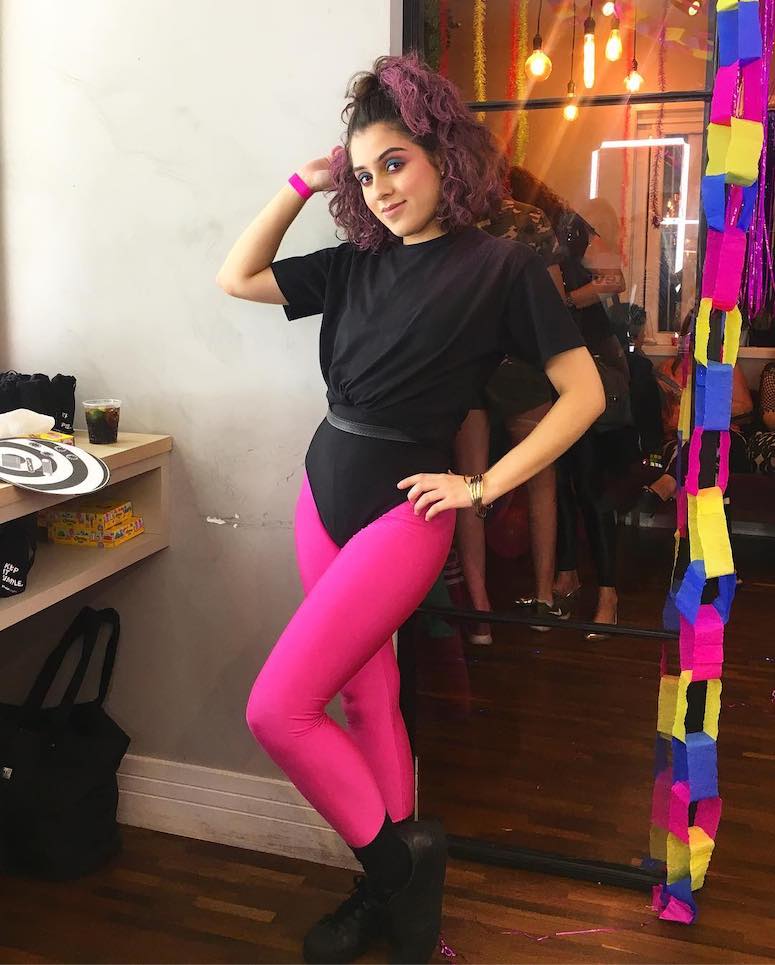 melhores looks anos 80 femininos para festa