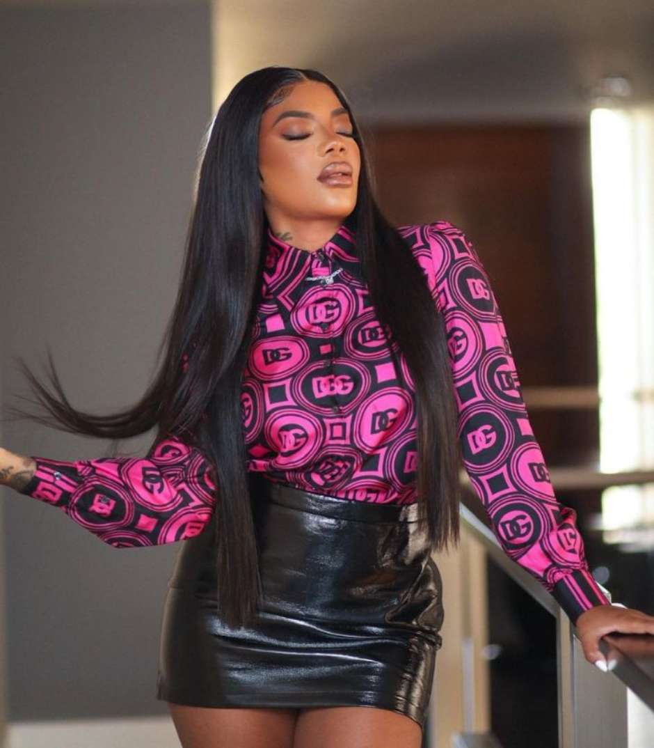 Por Dentro dos Figurinos de Palco de Ludmilla: Tecnologia e Luxo