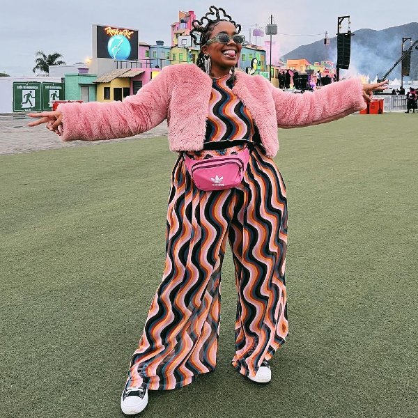 ideias de looks para show a noite estilos variados