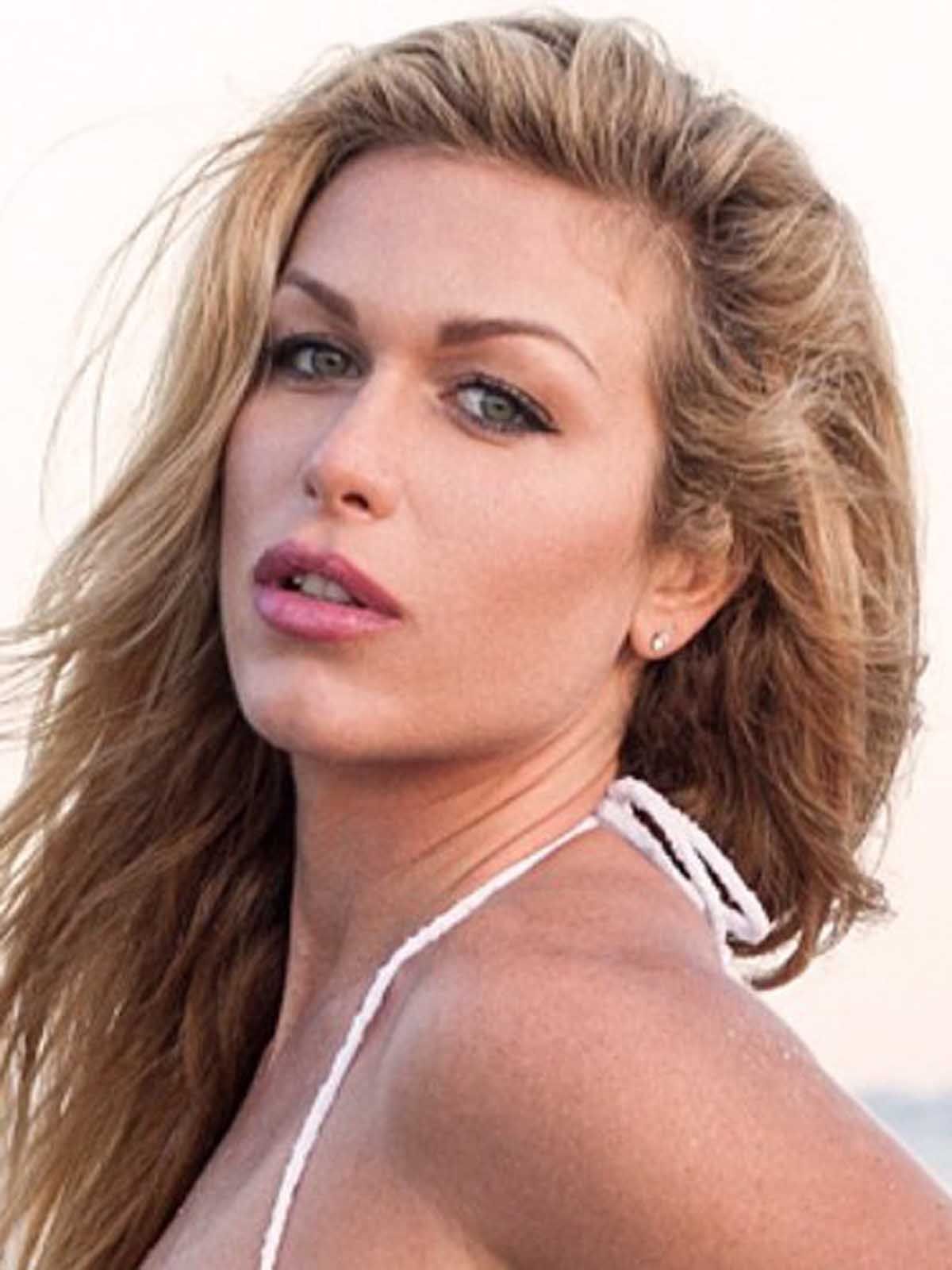 Ludmila Dayer Paparazzo