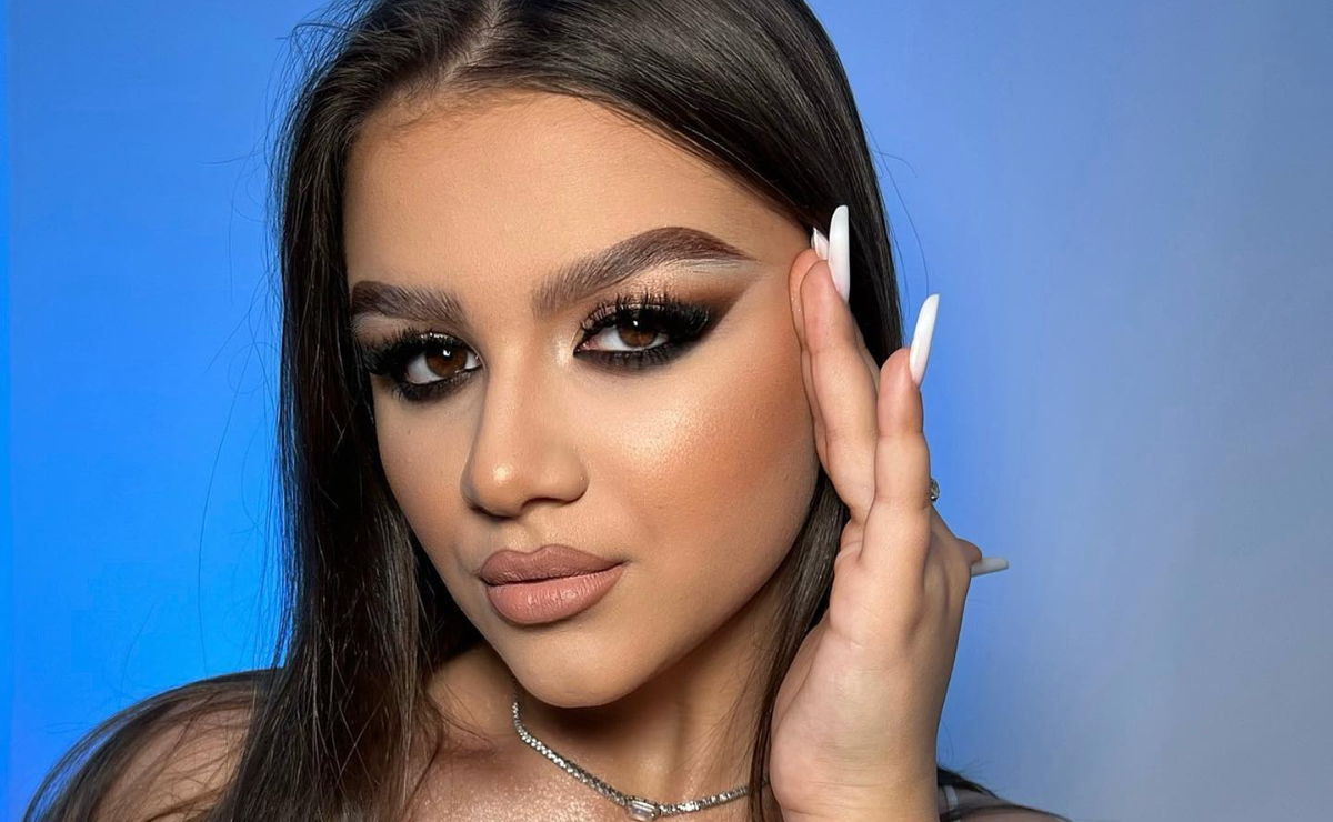 passo a passo maquiagem olho preto brilhante