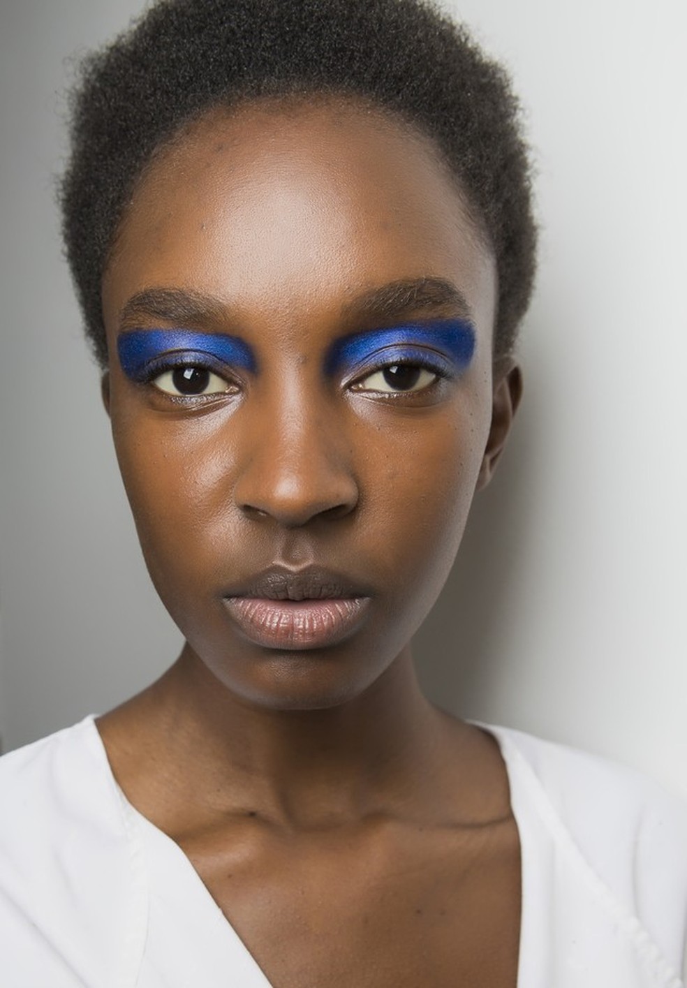tutorial maquiagem azul simples