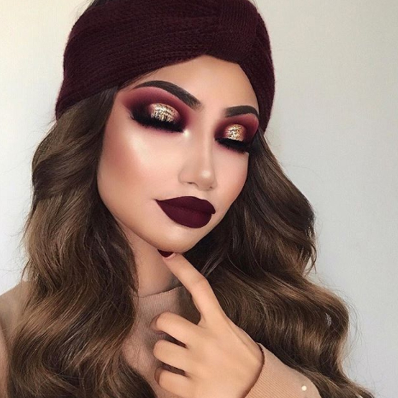 Maquiagem Boca Vinho