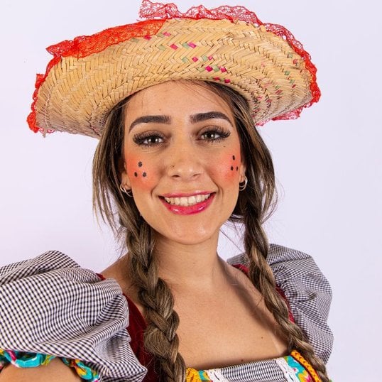 maquiagem caipira tradicional versus moderna