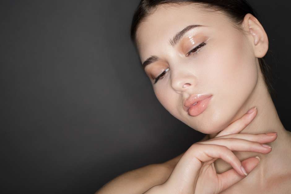 Guia Completo: Como Escolher o Melhor Curso de Maquiagem Profissional Online