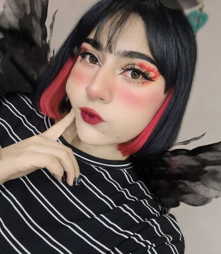 Os Produtos Indispensáveis para um Look E-girl Autêntico