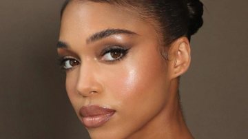 tutorial maquiagem festa com glitter passo a passo