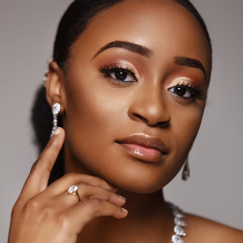 maquiagem para festa de dia vs noite qual escolher