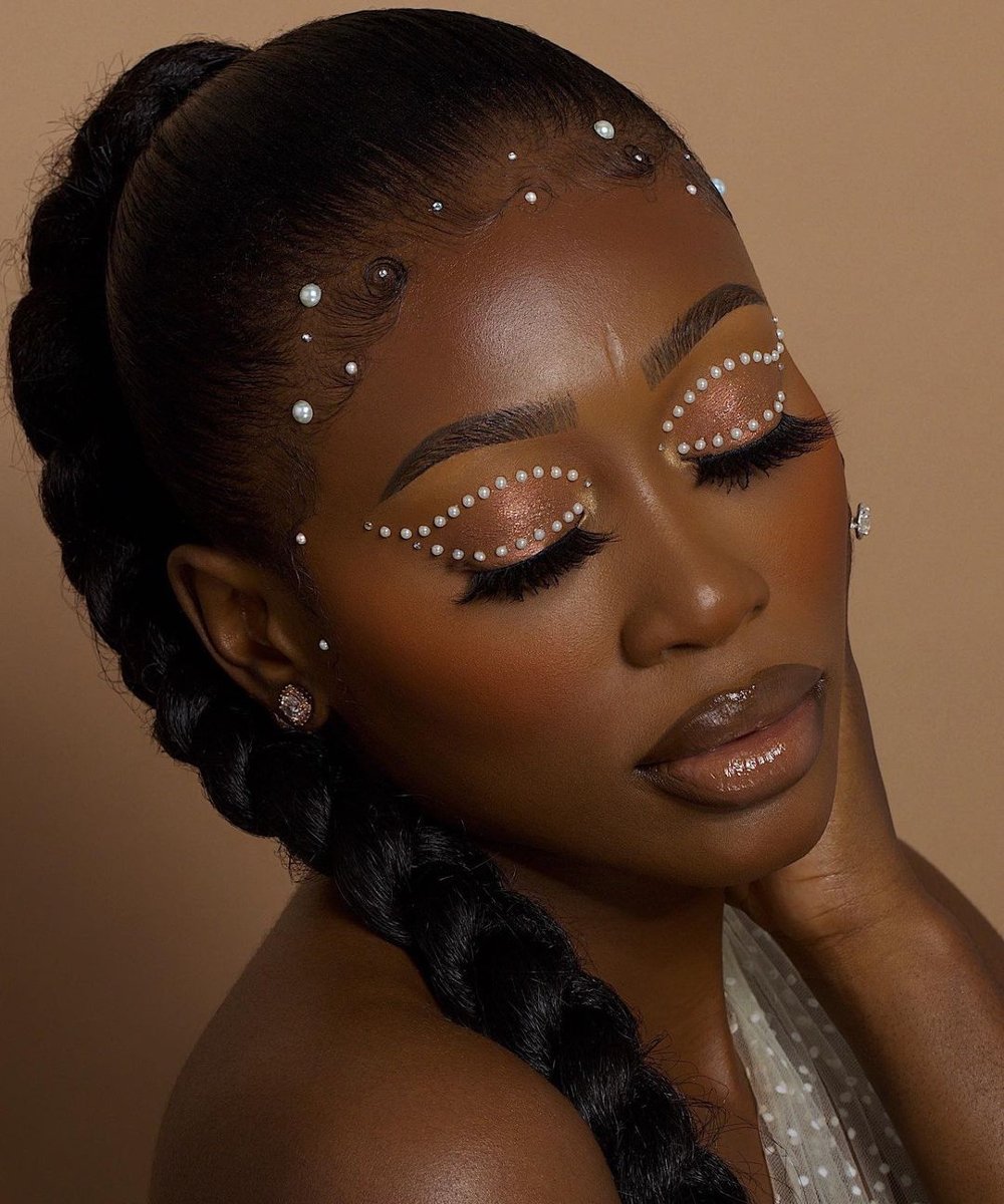 tutorial maquiagem festa com glitter passo a passo