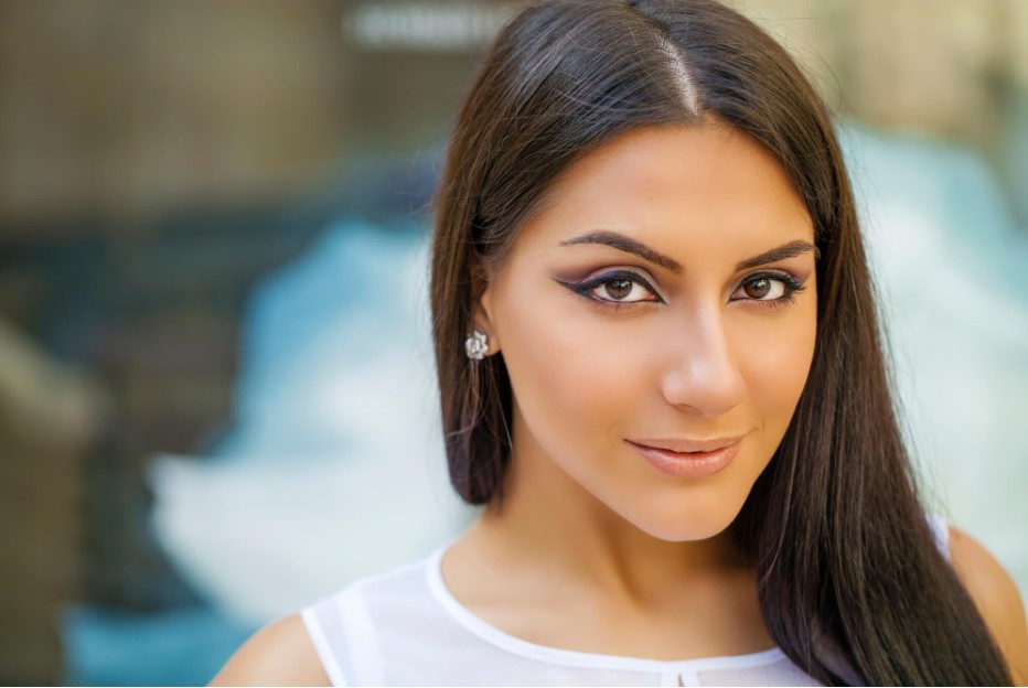 5 ideias de títulos:
1. Maquiagem para Olhos Separados: Guia Completo para Aproximar o Olhar
2. Truques de Sombra e Delineado para Olhos Afastados
3. Como Usar Iluminador em Olhos Separados sem Afastá-los Ainda Mais
4. Sobrancelhas e Cílios: Aliados Secretos para Olhos Separados
5. Erros Comuns na Maquiagem de Olhos Separados e Como Evitá-los