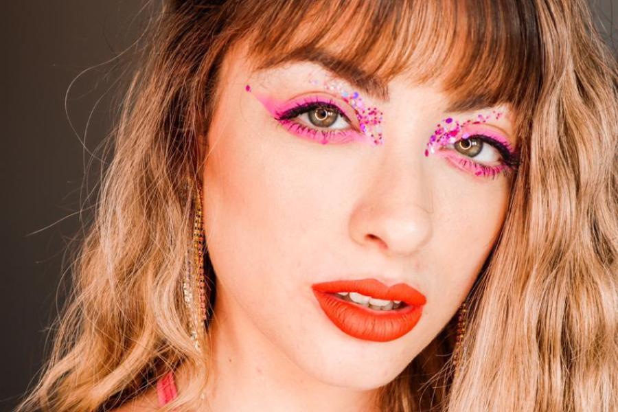 cola de cilios ou fixador de glitter para pedrarias