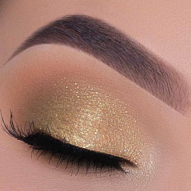 Os Melhores Corretivos Multifuncionais para uma Maquiagem Rápida