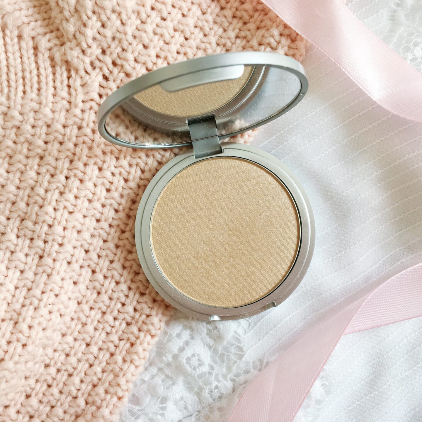 Os Melhores Iluminadores Multifuncionais do Mercado: Além do Mary-Lou Manizer