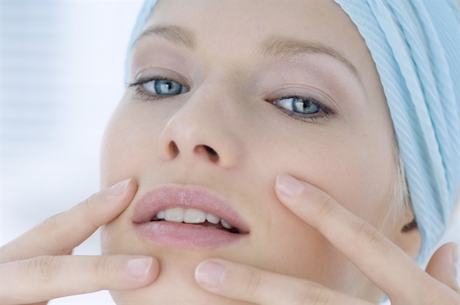 Mascara De Clara De Ovo Para O Rosto