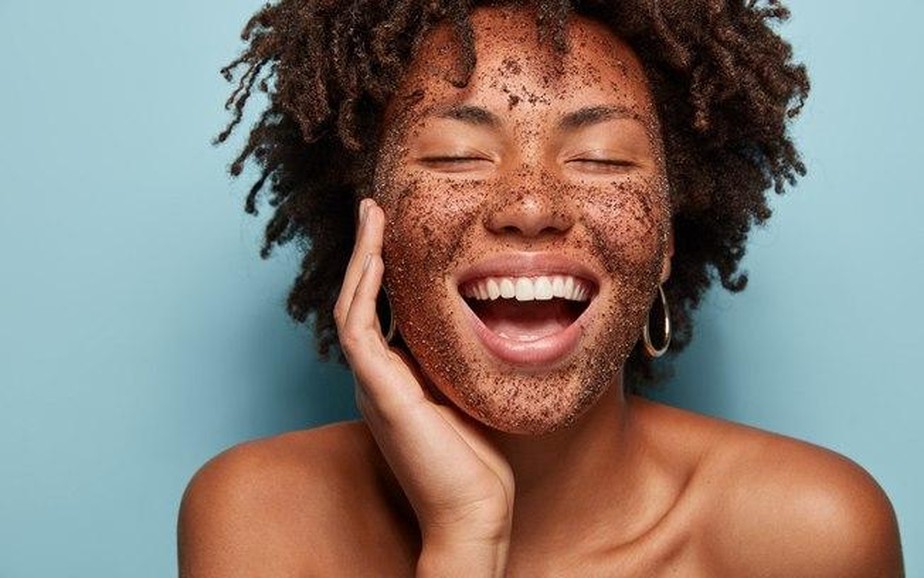 Receitas Sustentáveis: 5 Máscaras Caseiras de Café para Reutilizar a Borra