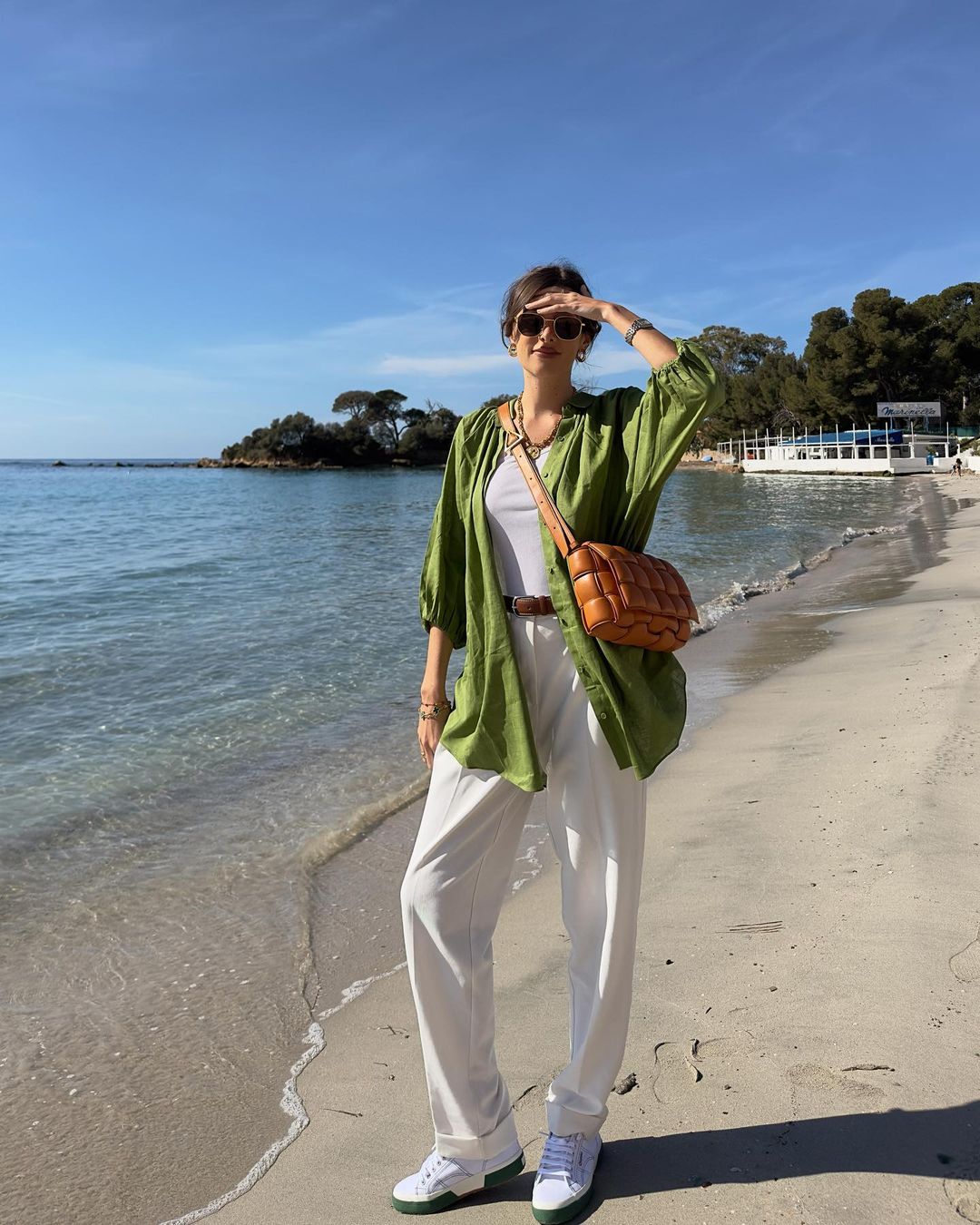 barrel leg vs wide leg qual calça escolher