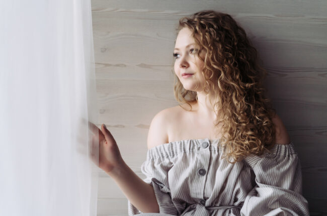 quanto custa fazer loiro escuro natural no salão