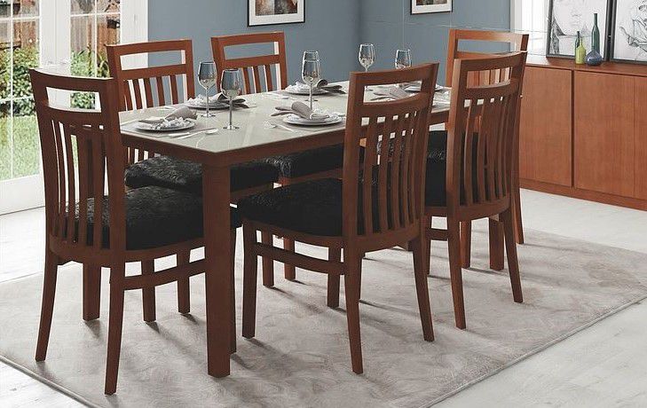 Conjunto mesa e 6 cadeiras madeira maciça
