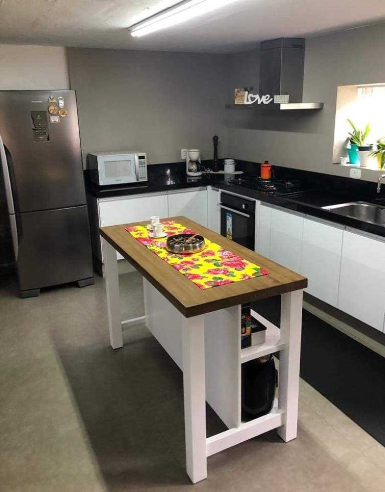 ilha gourmet com mesa
