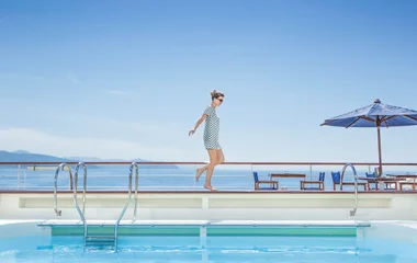 Comparativo: MSC vs. Costa Cruzeiros para Mini Viagens