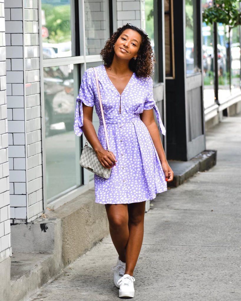 Tênis Branco: O Coringa Essencial para Seus Vestidos em 2026