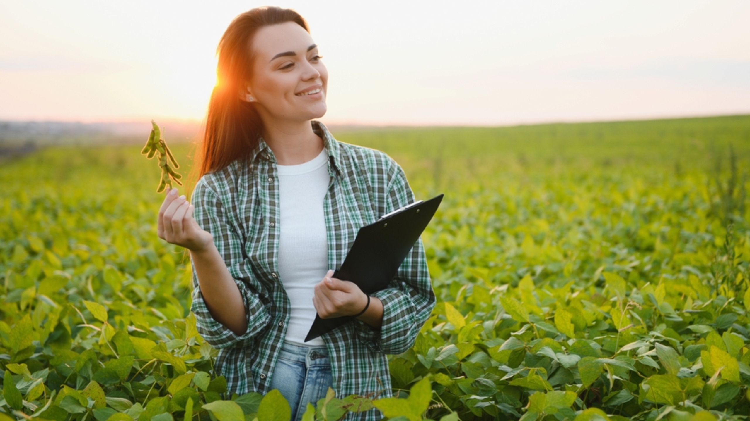 Agrogirls: Como as Influenciadoras Digitais Estão Transformando o Agronegócio