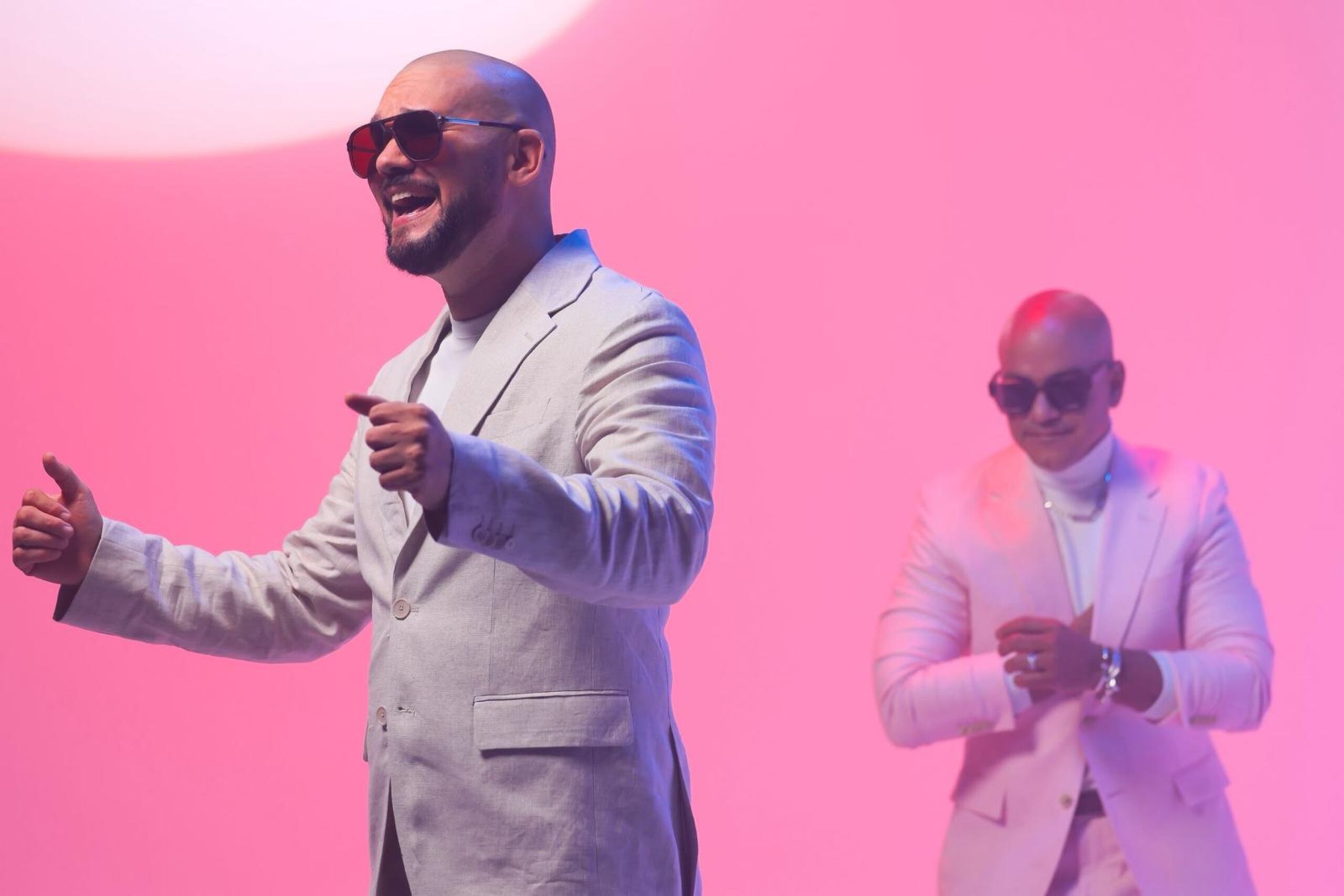 Como Escolher a Música Perfeita para Cada Ocasião Romântica