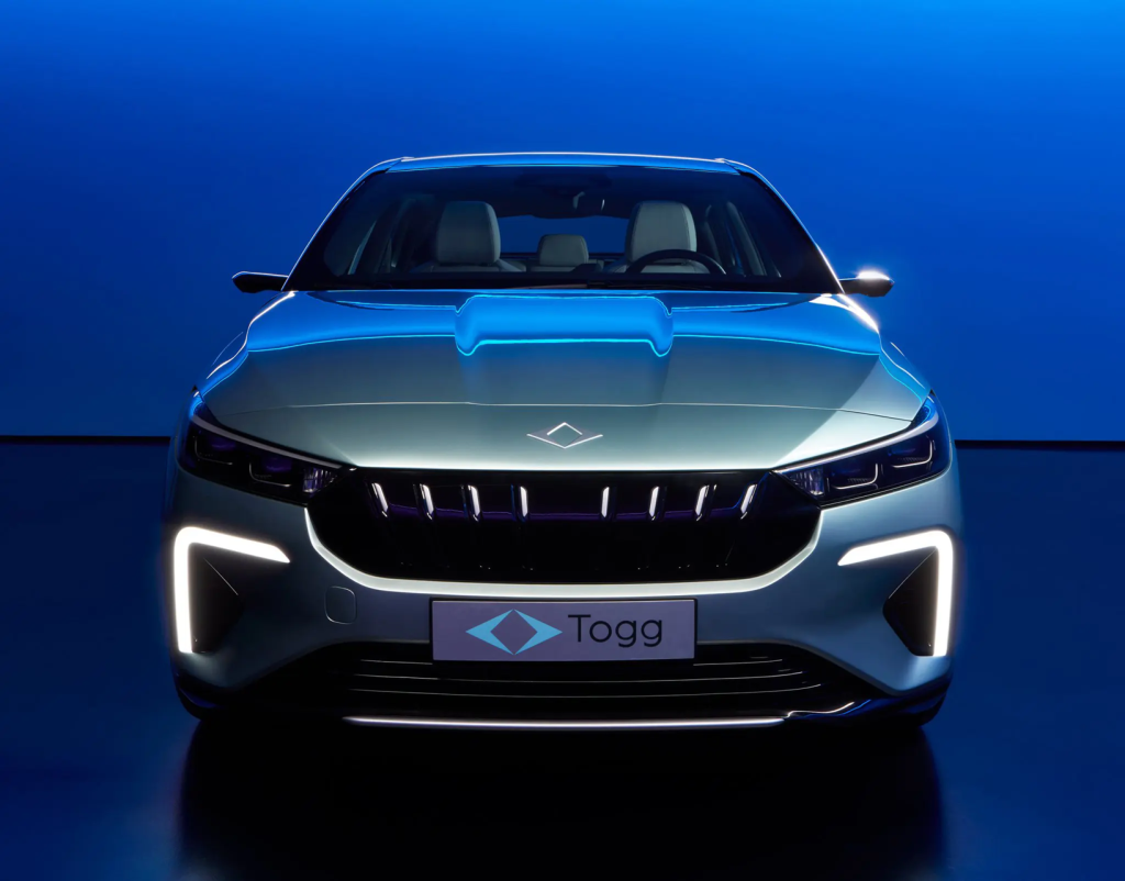 audi vs aston martin qual escolher