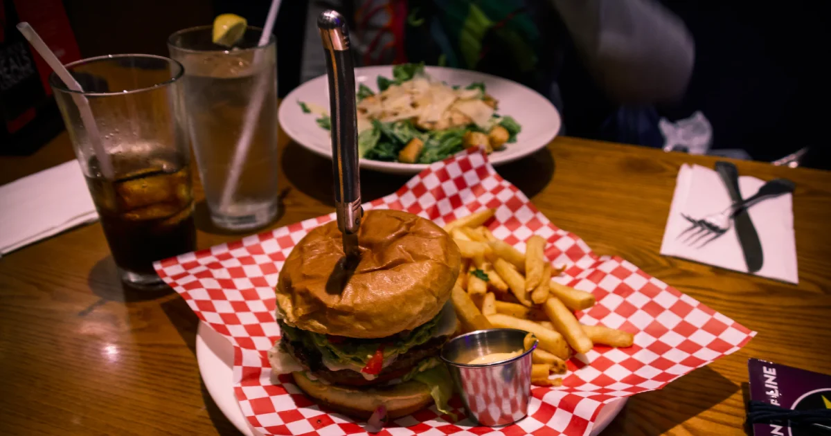 receita de naked cake de chocolate fácil