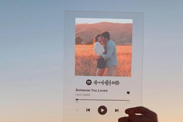 Bodas de Beijinhos: O Guia Completo para Celebrar o Primeiro Mês