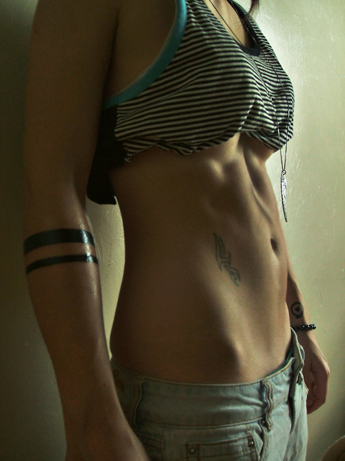 significado tatuagem braçadeira
