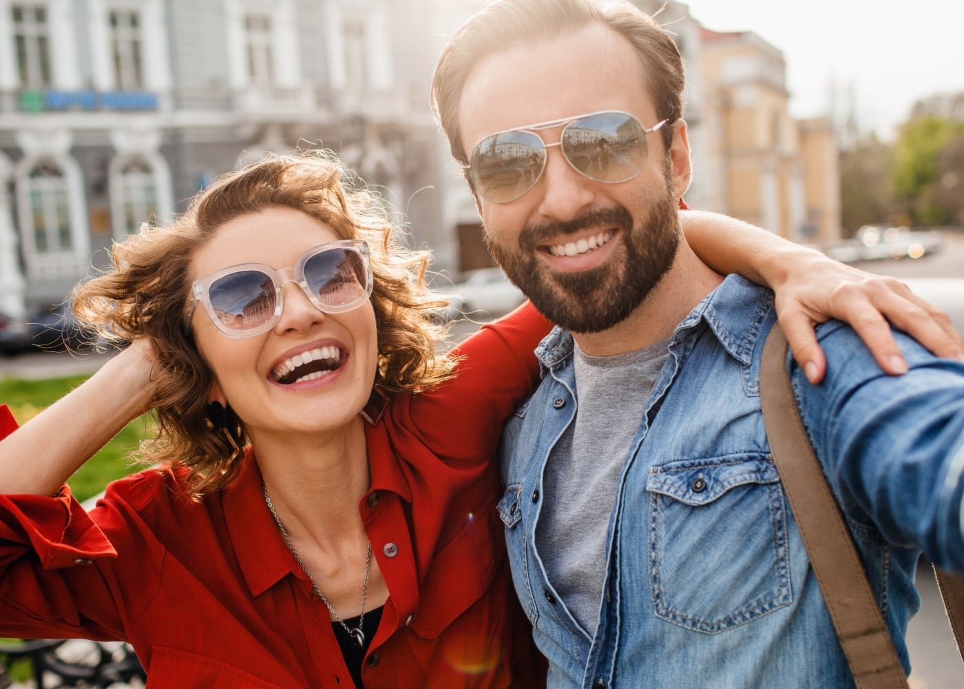 Tendências de Óculos de Sol para 2024/2025: Estilos e Materiais em Alta