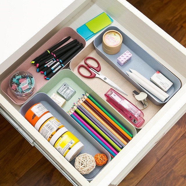 organização de materiais de escritório