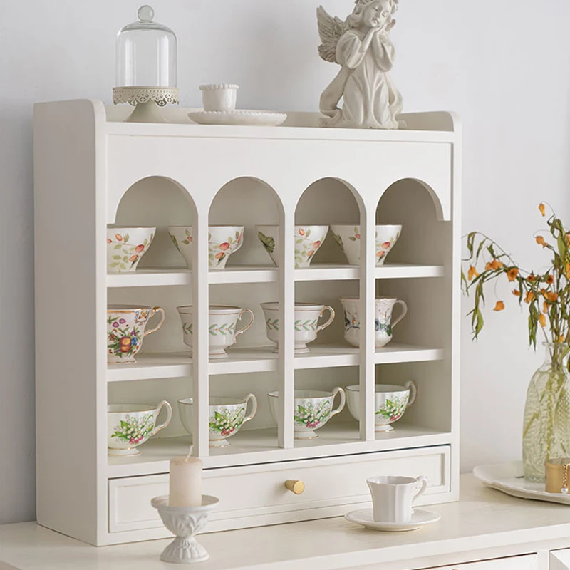 ideias criativas para expor canecas colecionáveis