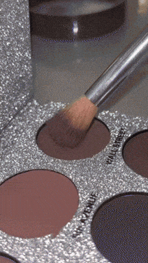 Técnicas de esfumado com sombras marrons para iniciantes e avançados