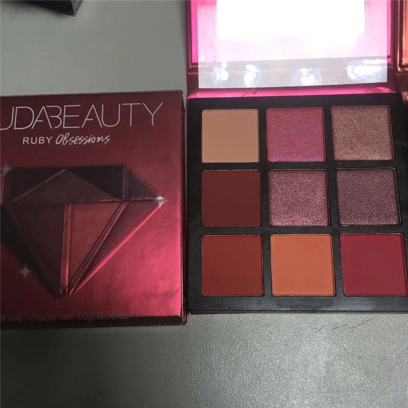 Paleta Huda Beauty