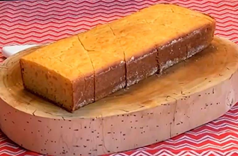 como fazer pão de fubá sem sovar