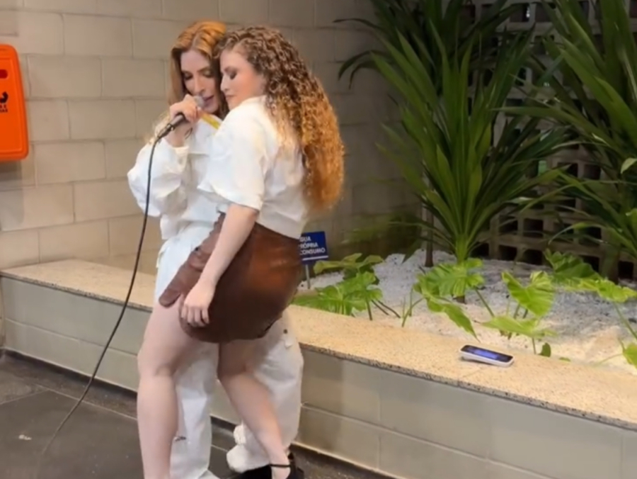 Fafá de Belém: uma vida dedicada à música