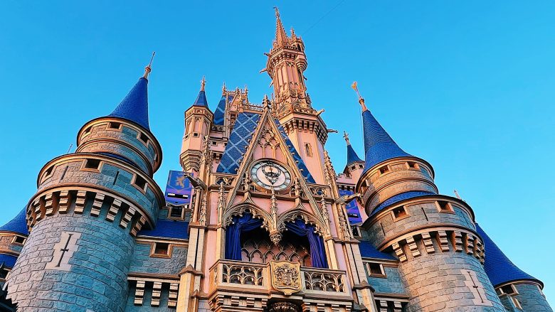 O Fenômeno Viral: Como 'Mágica' Conquistou o TikTok