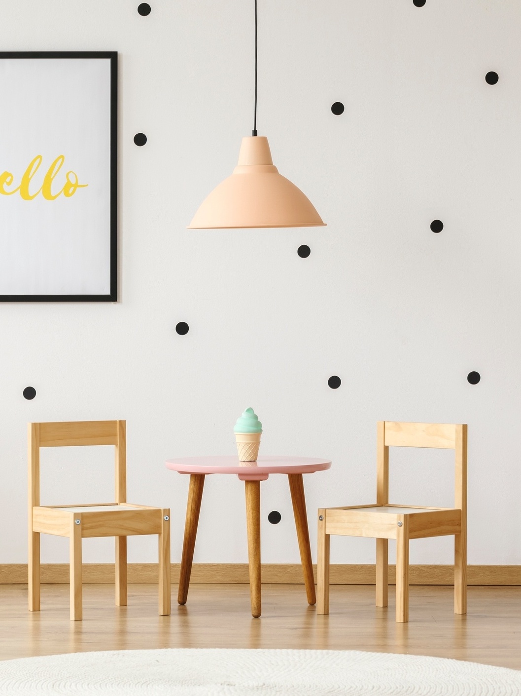 Transforme o Quarto Infantil com uma Parede de Bolinhas Encantadora