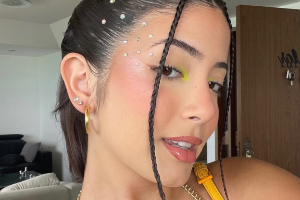 penteados com glitter carnaval
