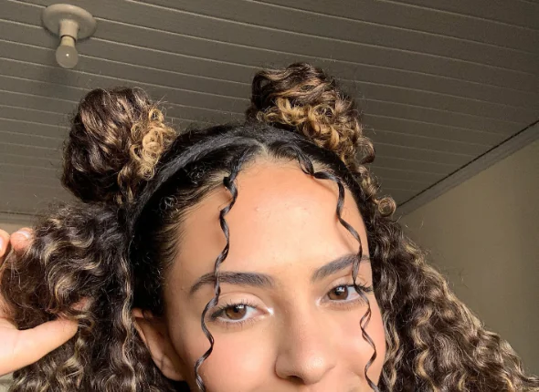 penteado com liguinha para cabelo cacheado